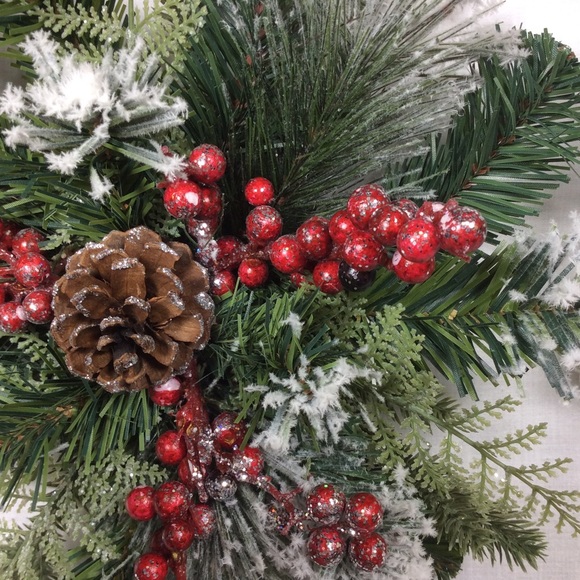 Ashland Christmas Noel #2 Small Wreaths, 13in. - Picture 3 of 16